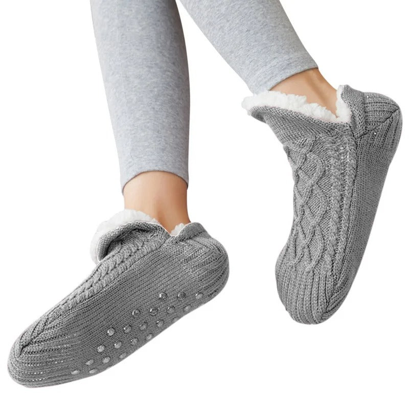 (1+1 GRATIS) CozyGrip™ | Comfortabele Winter Warme Pluche Huisslippers